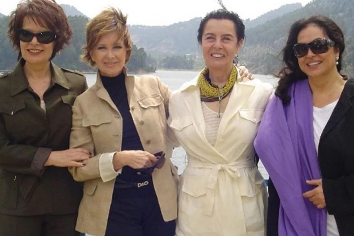 Yeşilçam ulduzları süni intellektlə cavanlaşdı - FOTO