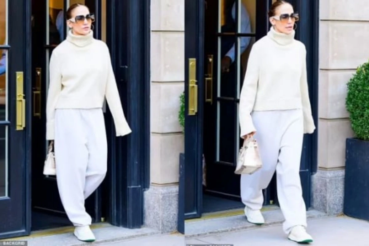 Cennifer Lopez 432 min dollarlıq çantası ilə görüntüləndi - FOTO