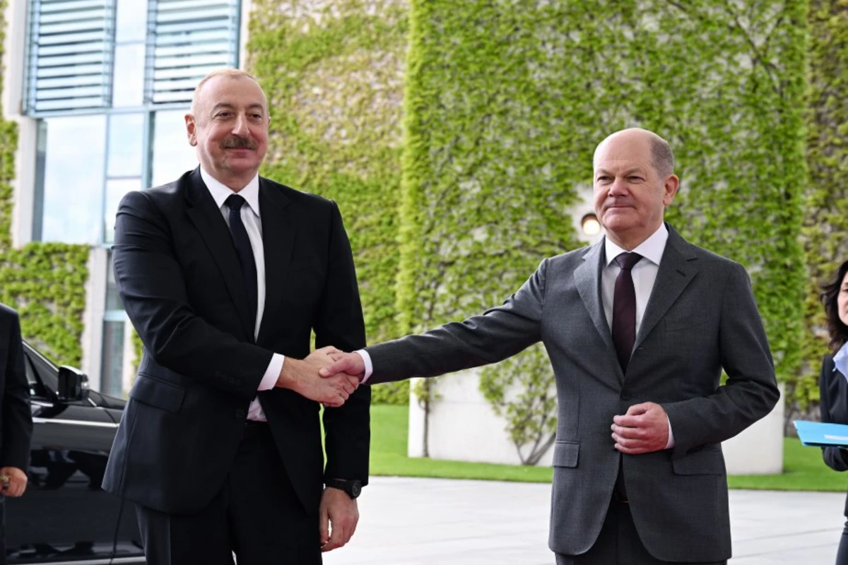 Prezident İlham Əliyevin Berlində Almaniyanın Kansleri Olaf Şolts ilə təkbətək görüşü olub - YENİLƏNİB - FOTO