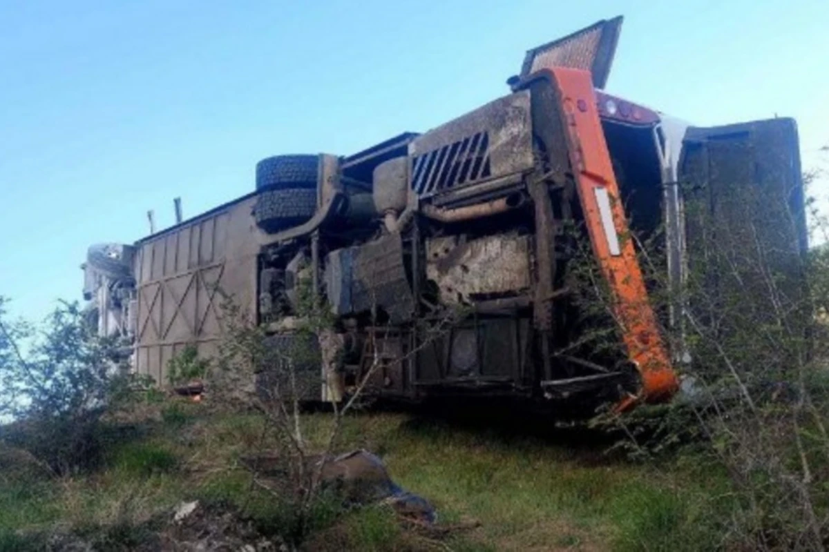 Zəngəzurda İrana məxsus avtobus qəzaya uğrayıb, ölənlər və yaralananlar var