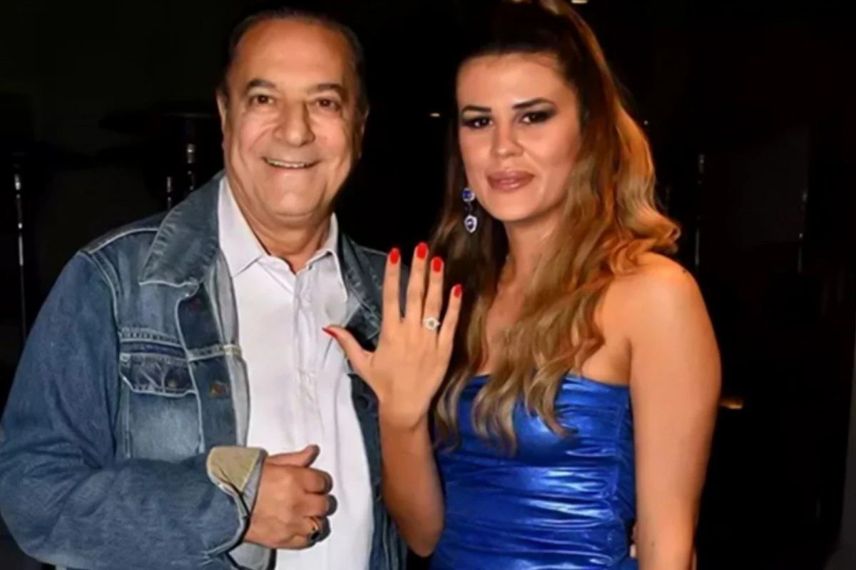 Mehmet Ali Erbil 41 yaş kiçik sevgilisi ilə kəbin kəsdirdi - FOTO Mehmet Ali Erbil 41 yaş kiçik sevgilisi ilə kəbin kəsdirdi - FOTO