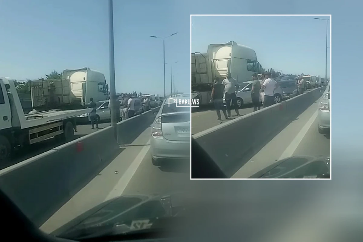 На дороге Баку - Сумгайыт произошла цепная авария - ВИДЕО