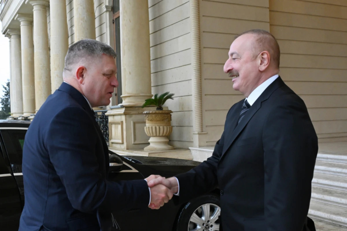 Prezident İlham Əliyevin Slovakiyanın Baş naziri ilə təkbətək görüşü olub - YENİLƏNİB - FOTO