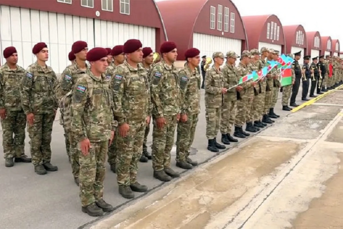 Группа военнослужащих азербайджанской армии отбыла в Турцию для участия в учениях EFES - 2024 - ВИДЕО