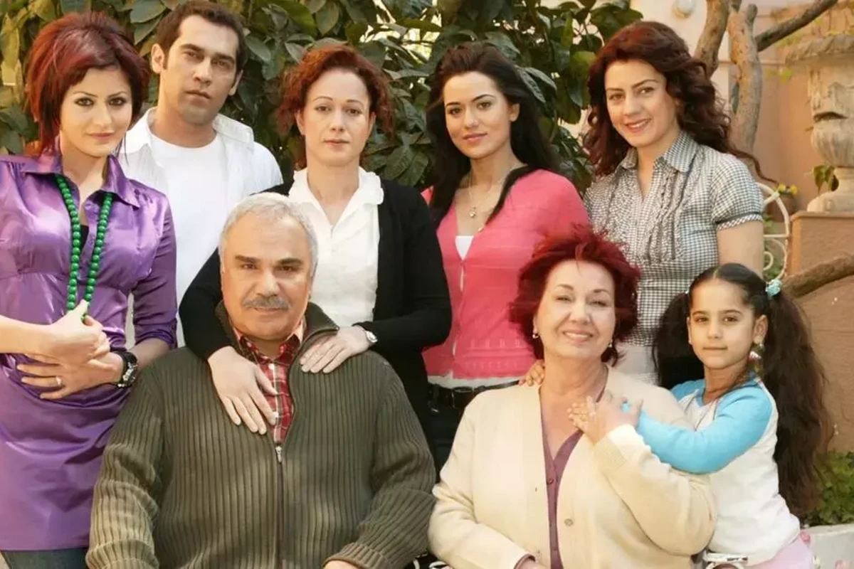 Yaprak dökümünün aktyorları görüşüb - FOTO