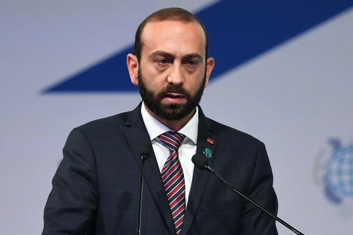 Ararat Mirzoyan: Ermənistanın diqqəti sülh müqaviləsi imzalamağa yönəlib