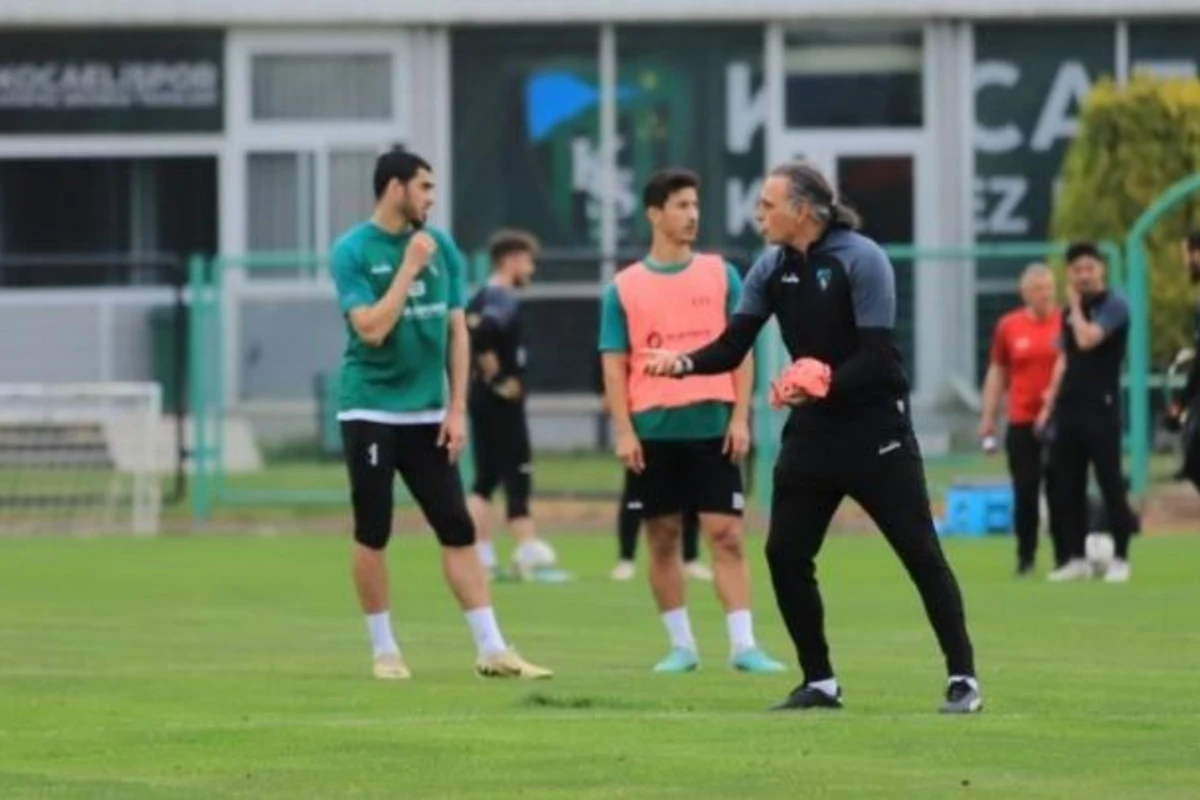Ramil Şeydayevin baş məşqçisi istefaya göndərildi