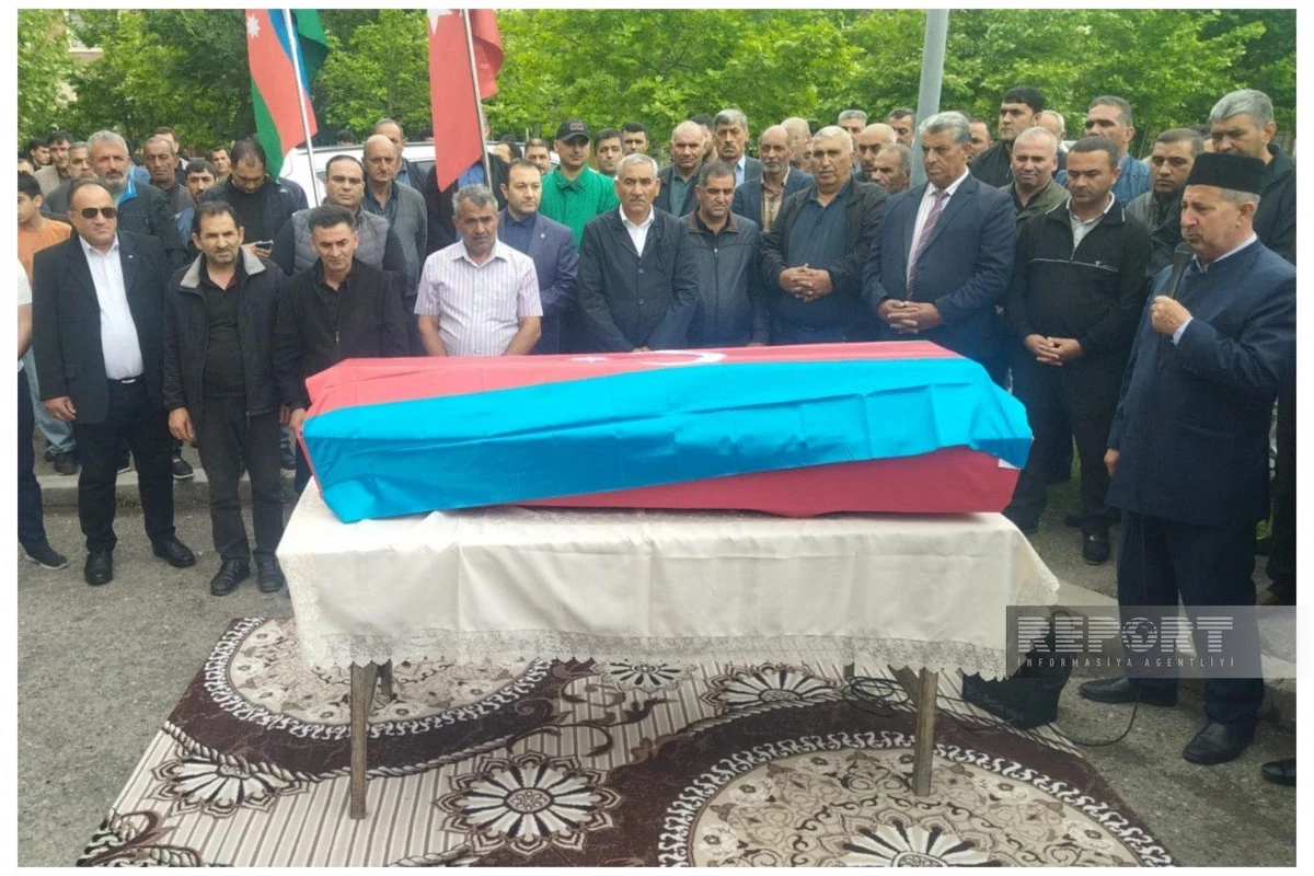 Bərdədə Birinci Qarabağ müharibəsinin şəhidi ilə vida mərasimi keçirilib - FOTO