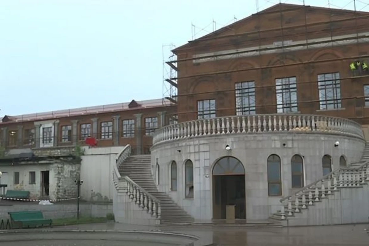 Xankəndidəki Qarabağ Universiteti yeni tədris ilinə hazırdır - VİDEO Xankəndidəki Qarabağ Universiteti yeni tədris ilinə hazırdır - VİDEO