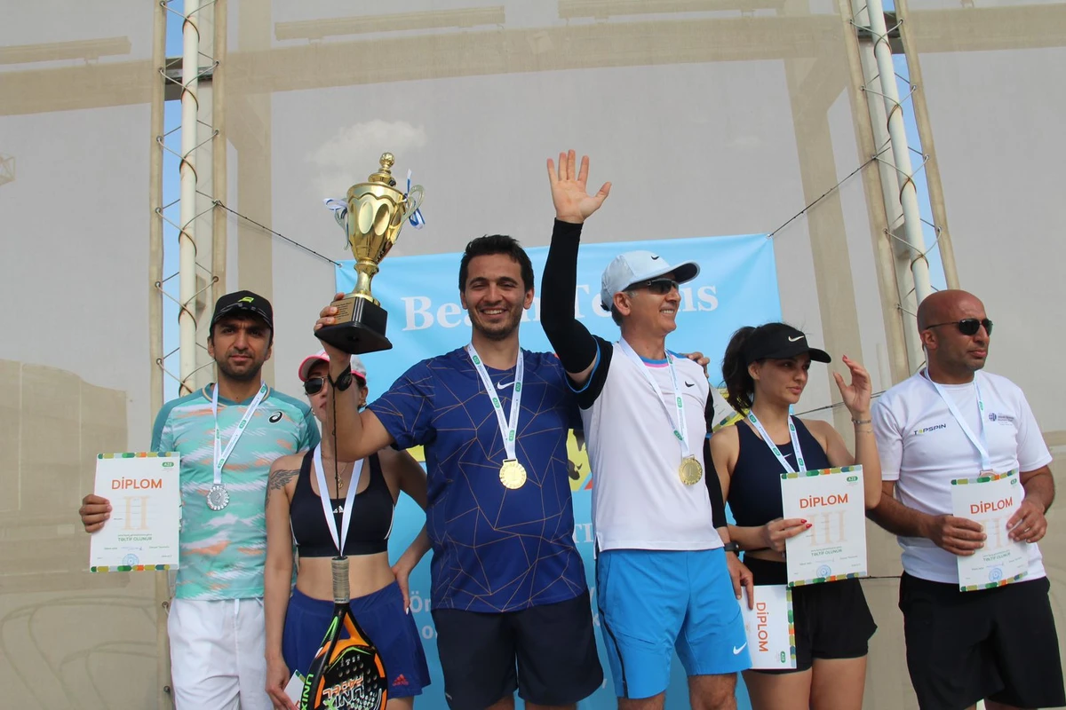 Azərbaycanda İLK: Çimərlik Tennisi üzrə açıq turnir keçirildi – FOTO/VİDEO Azərbaycanda İLK: Çimərlik Tennisi üzrə açıq turnir keçirildi – FOTO/VİDEO