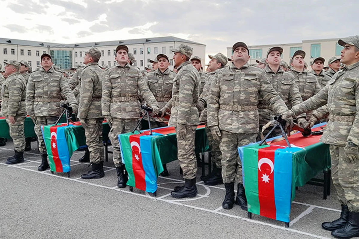 Baş nazirdən həqiqi hərbi xidmətə çağırışla bağlı QƏRAR