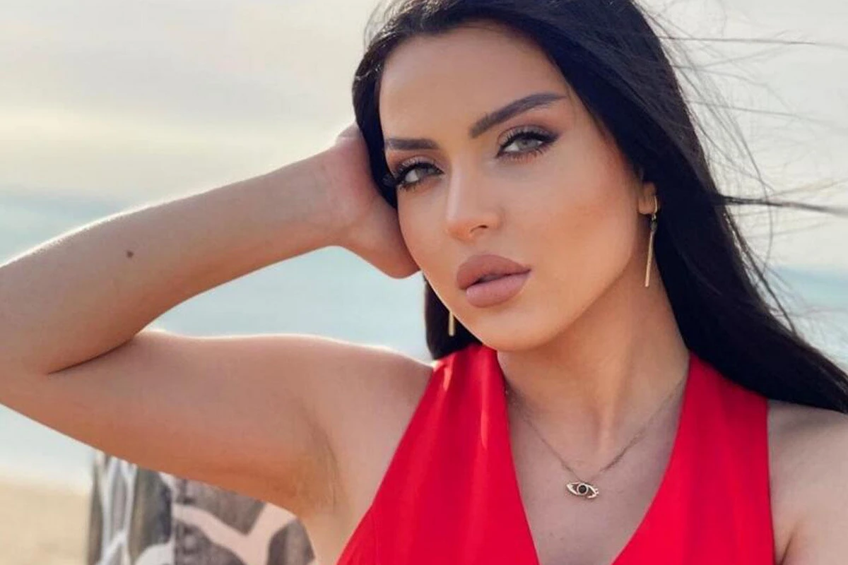 Vəfa Şərifovanın külli miqdarda olan AYLIQ GƏLİRİ