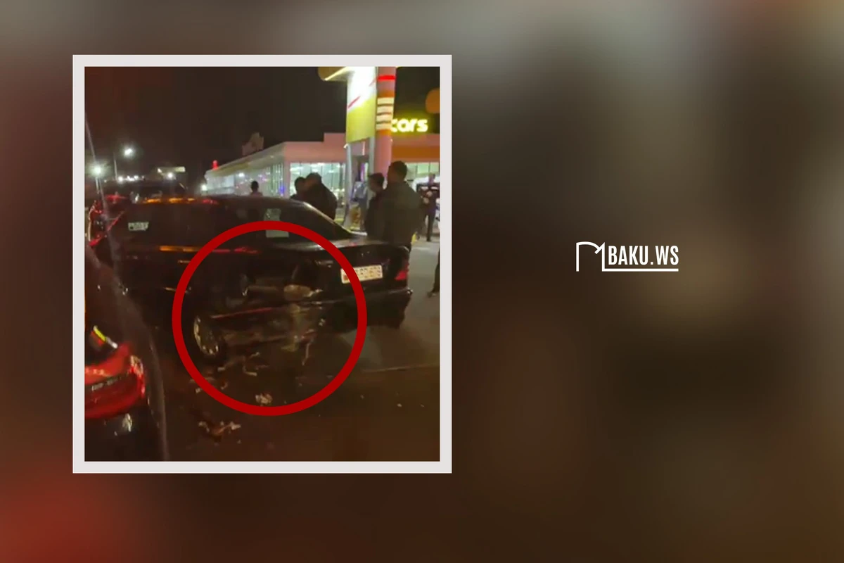 Sumqayıtda ağır qəza: İdarəetmədən çıxan BMW üç avtomobili əzdi - VİDEO