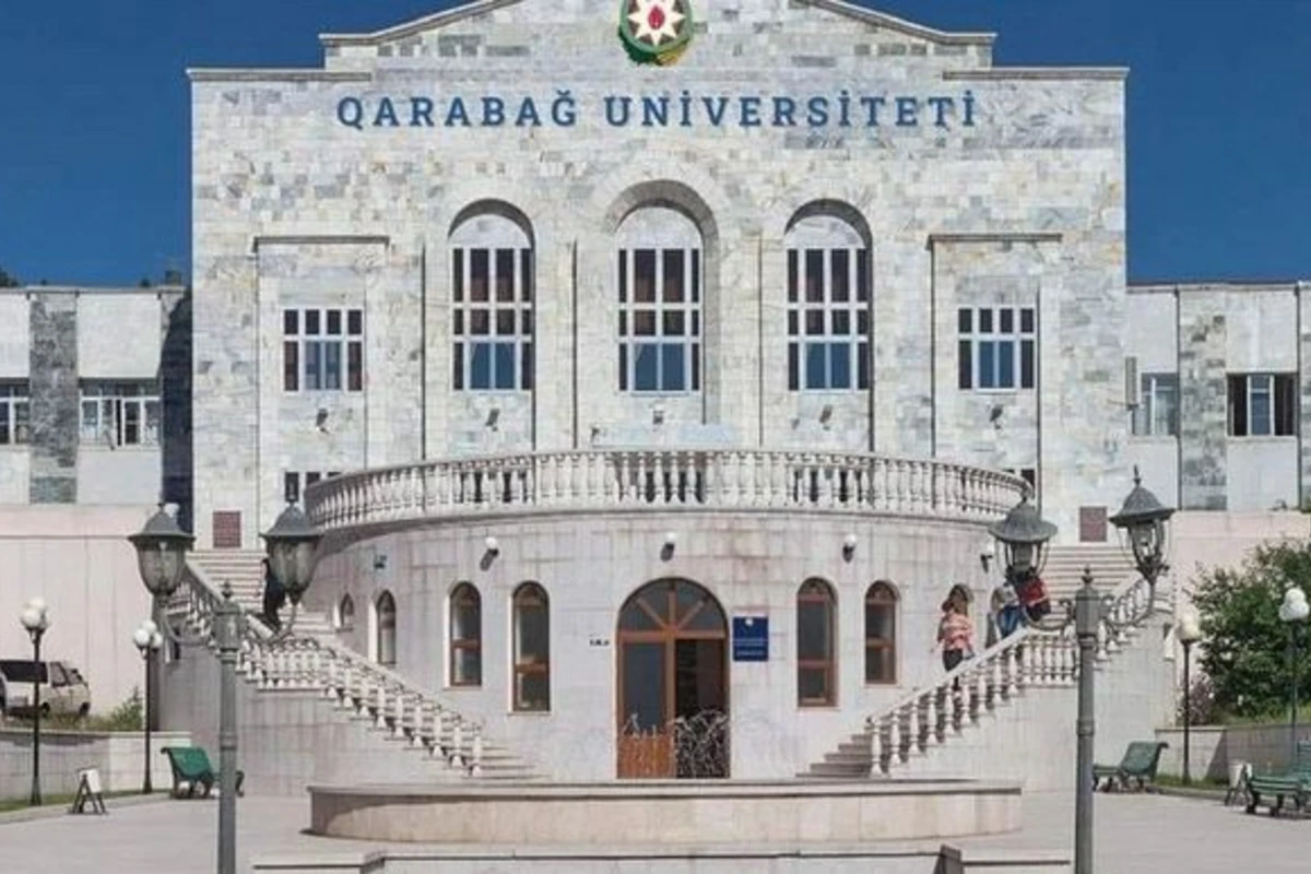 Qarabağ Universitetinə mətbuat katibi axtarılır