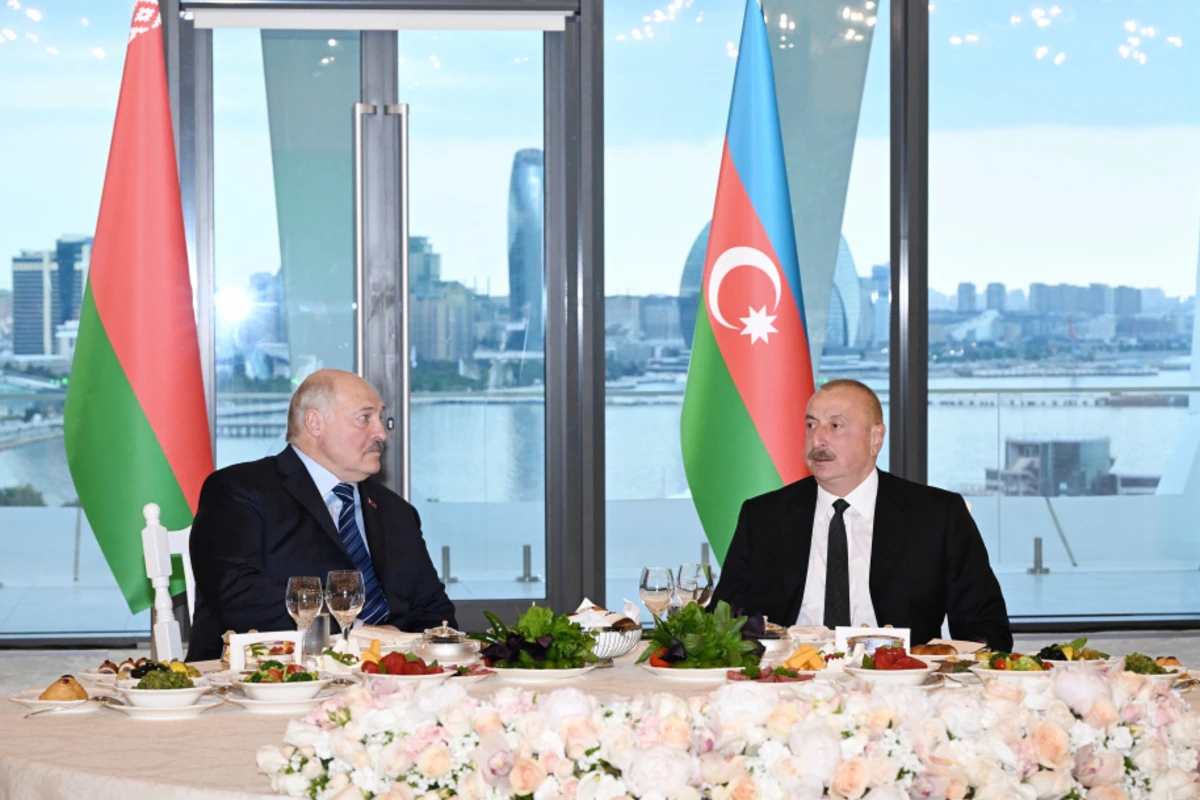 От имени Президента Азербайджана был устроен государственный прием в честь Александра Лукашенко - ОБНОВЛЕНО + ФОТО