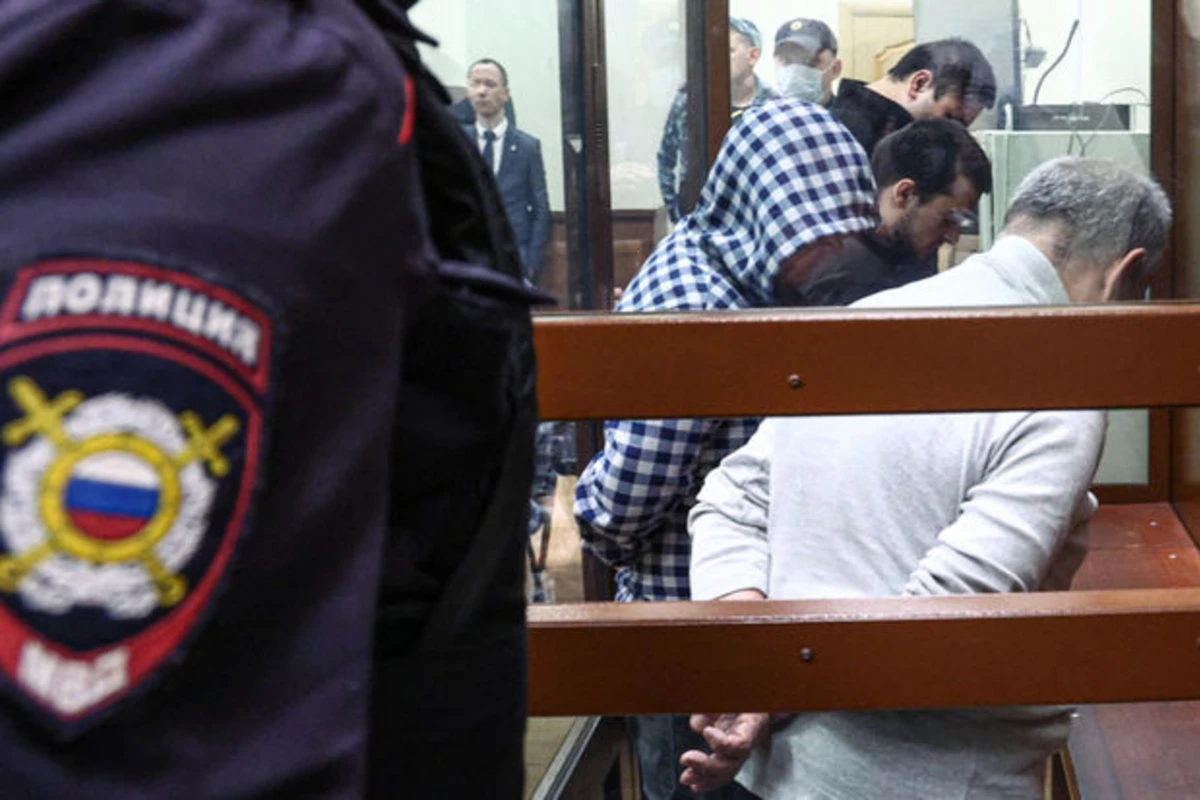 Суд продлил арест всем 12 обвиняемым по делу о теракте в Крокусе