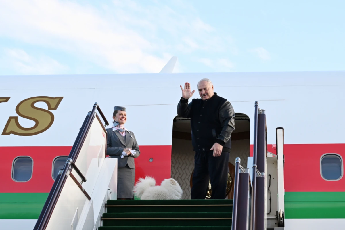 Aleksandr Lukaşenkonun Azərbaycana dövlət səfəri başa çatıb - FOTO