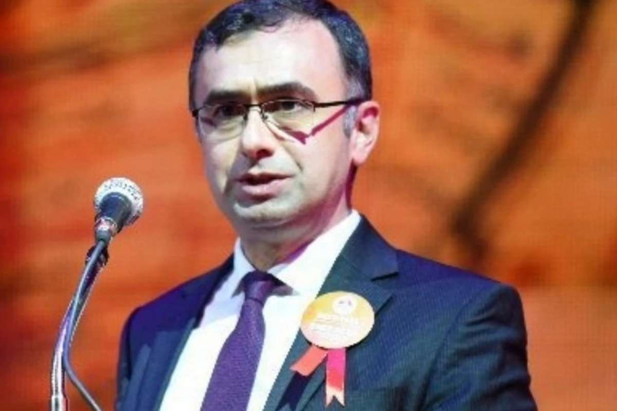 Professor: Beynəlxalq hüquq baxımından Yeni Kaledoniya Fransa ərazisi deyil