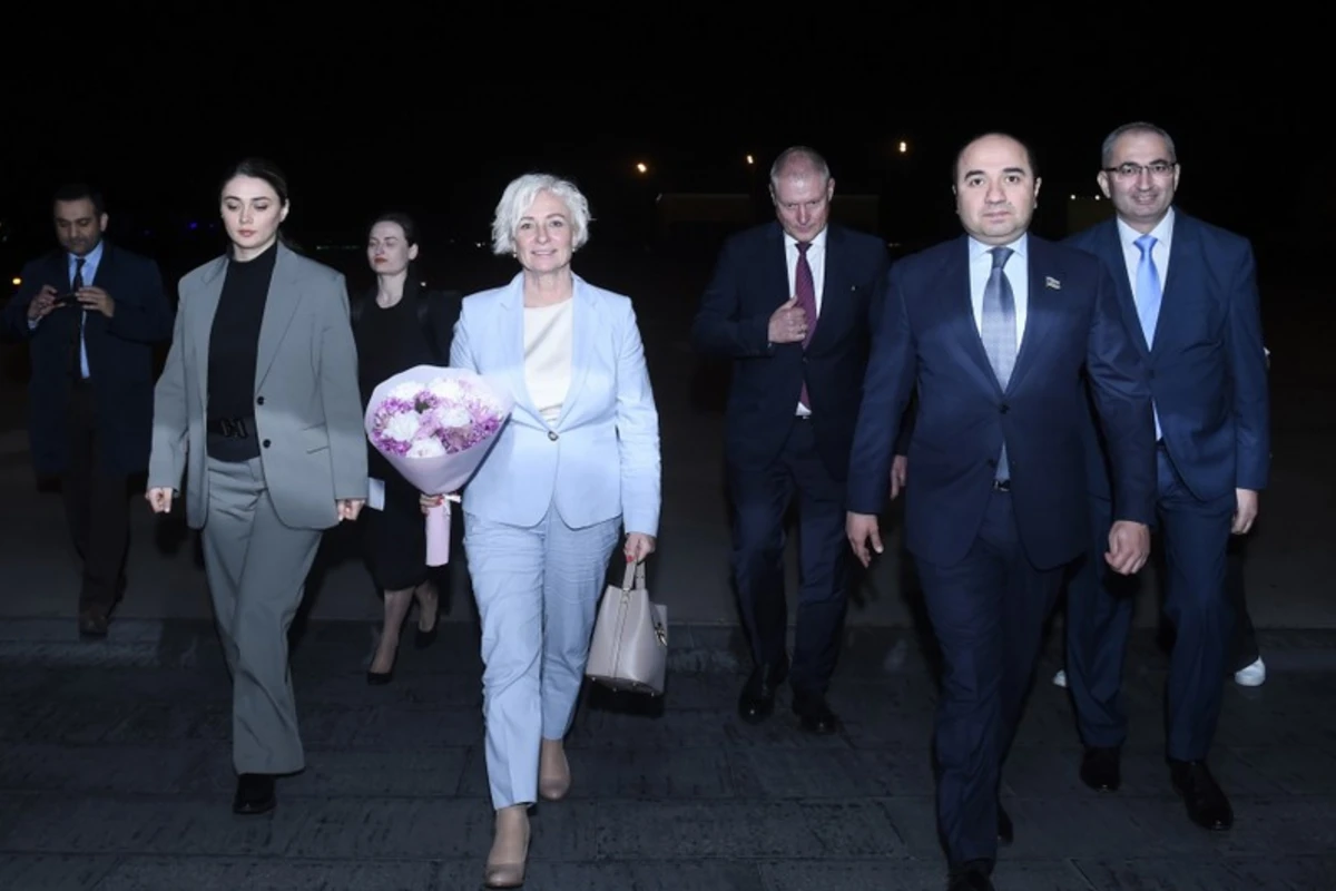 Latviya Parlamentinin sədri Azərbaycana rəsmi səfərə gəlib - FOTO