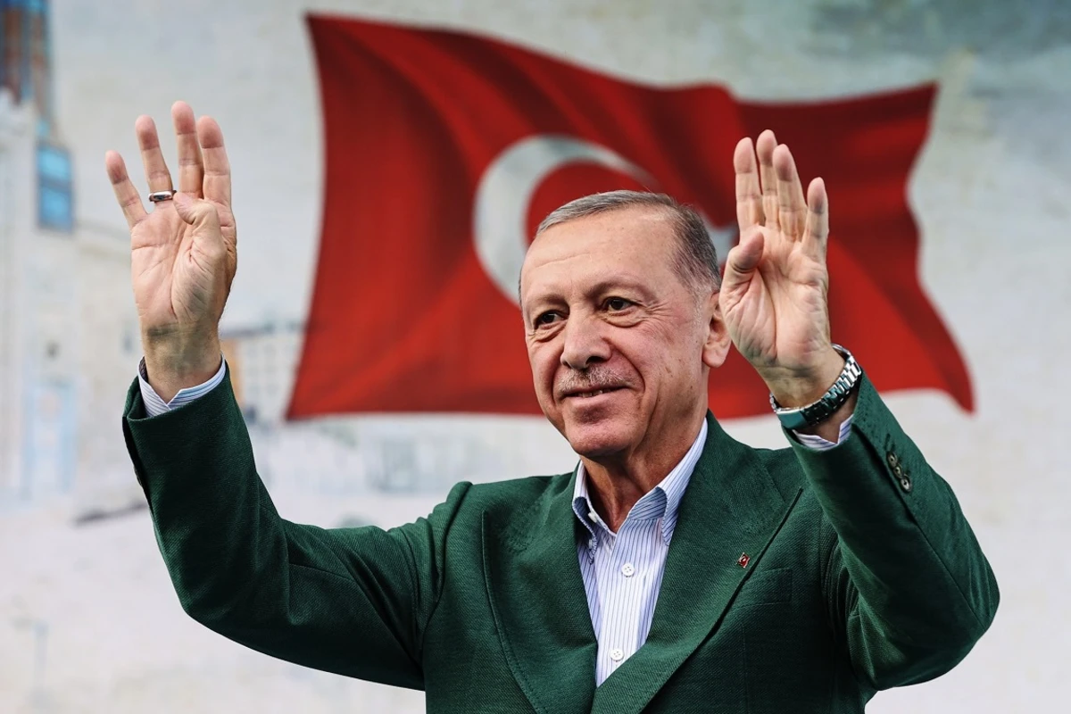 Ərdoğan: Türkiyə Azərbaycanla Ermənistan arasında davamlı sülhə nail olmaq üçün hər cür səy göstərir