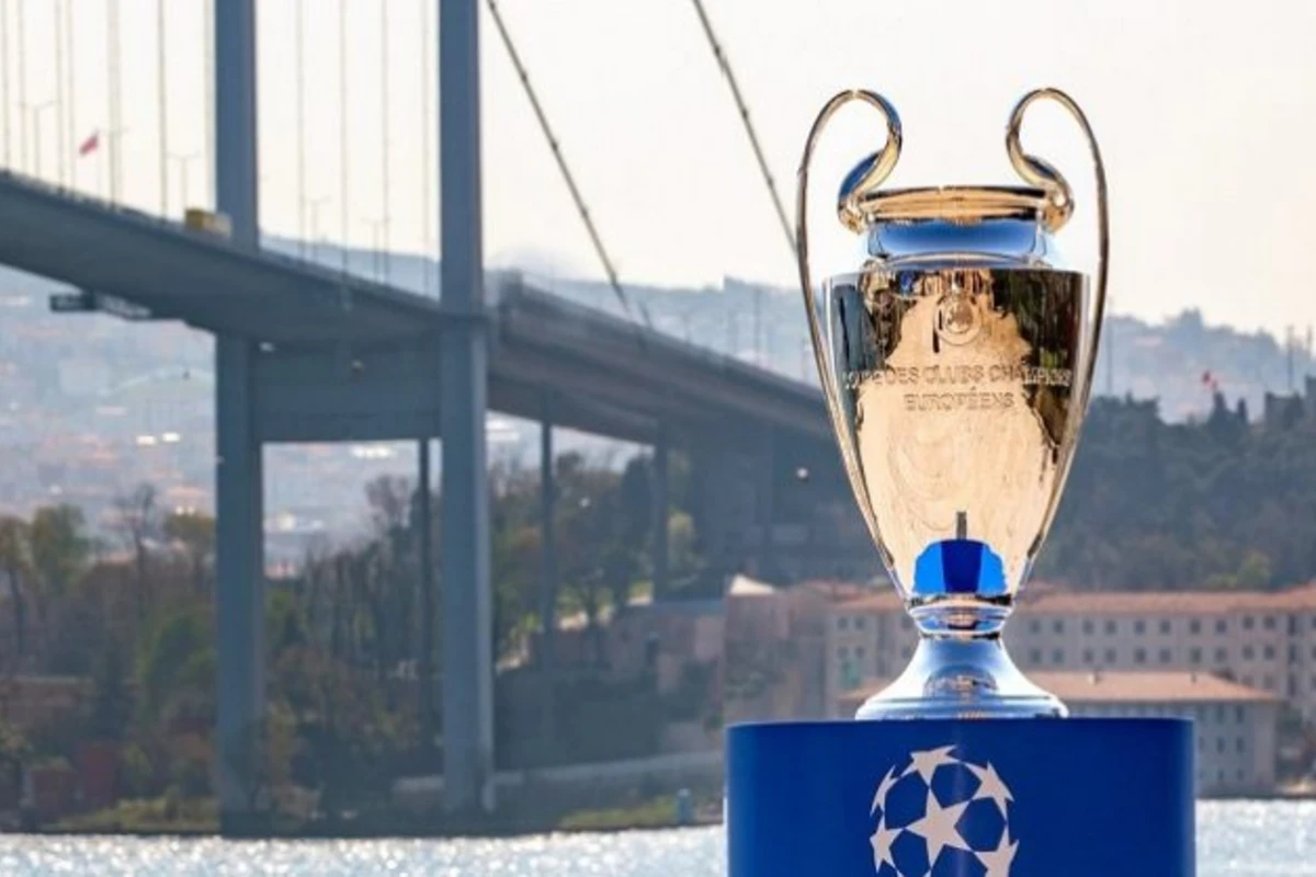 UEFA qərarını verdi! İstanbulda 2 nəhəng final oynanılacaq UEFA qərarını verdi! İstanbulda 2 nəhəng final oynanılacaq