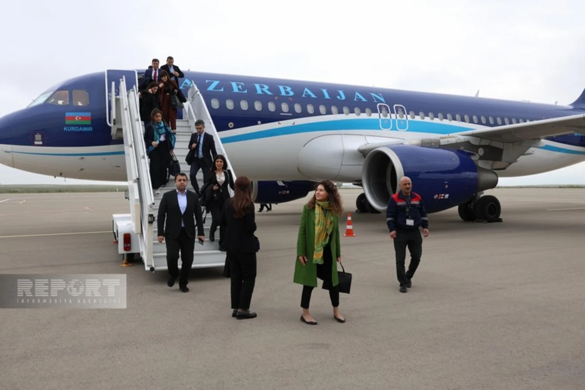 Azərbaycanda akkreditə olunmuş diplomatik korpus nümayəndələrinin Laçına səfəri başa çatıb - YENİLƏNİB - FOTO Azərbaycanda akkreditə olunmuş diplomatik korpus nümayəndələrinin Laçına səfəri başa çatıb - YENİLƏNİB - FOTO