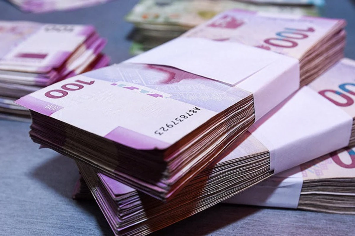 Azərbaycanda iqtisadi fəaliyyət xərcləri 2 milyard manatdan çox artırılır