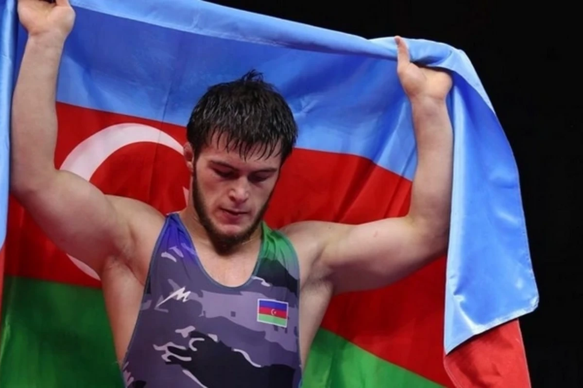 Azərbaycanın daha üç güləşçisi Bakıdakı Avropa çempionatında medal qazanıb Azərbaycanın daha üç güləşçisi Bakıdakı Avropa çempionatında medal qazanıb