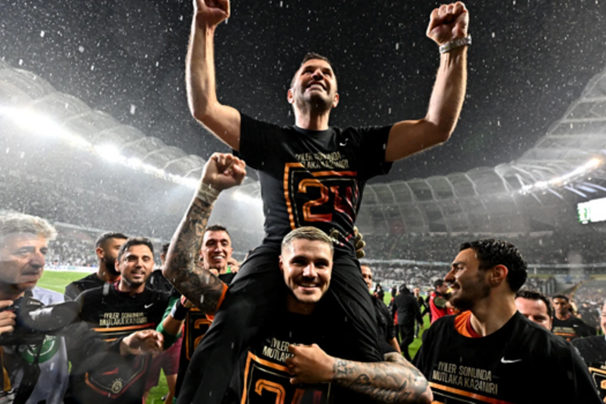 Qalatasaray Fənərbağçanı 14 dəfə ikinci edib - STATİSTİKA/FOTO
