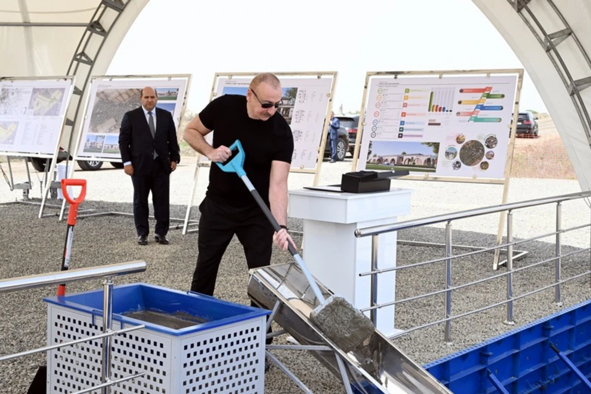 Prezident İlham Əliyev Ağdam rayonunun Tağıbəyli kəndinin təməlini qoyub - FOTO - YENİLƏNİB