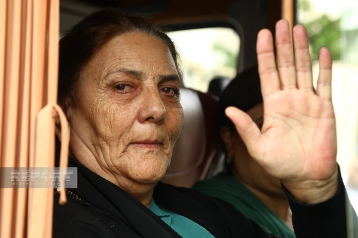 В город Ходжалы выехал очередной миграционный караван - ФОТО