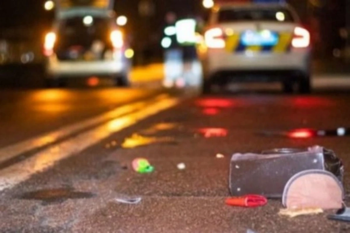 В Баку автомобиль насмерть сбил уборщицу