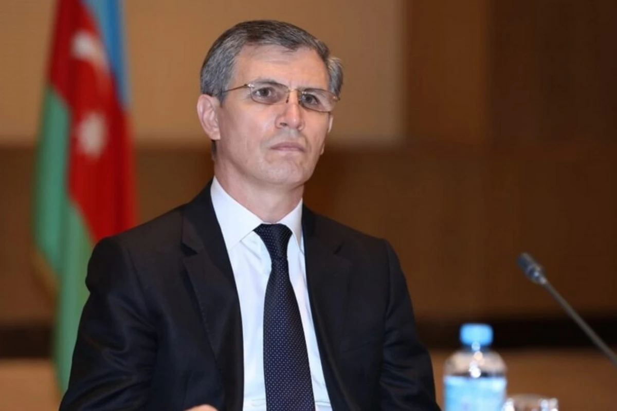 Zahid Oruc: Bakıda 18 min nəfərə bir ambulans düşür, onlar da yollardakı tıxaclardan hərəkət edə bilmirlər Zahid Oruc: Bakıda 18 min nəfərə bir ambulans düşür, onlar da yollardakı tıxaclardan hərəkət edə bilmirlər
