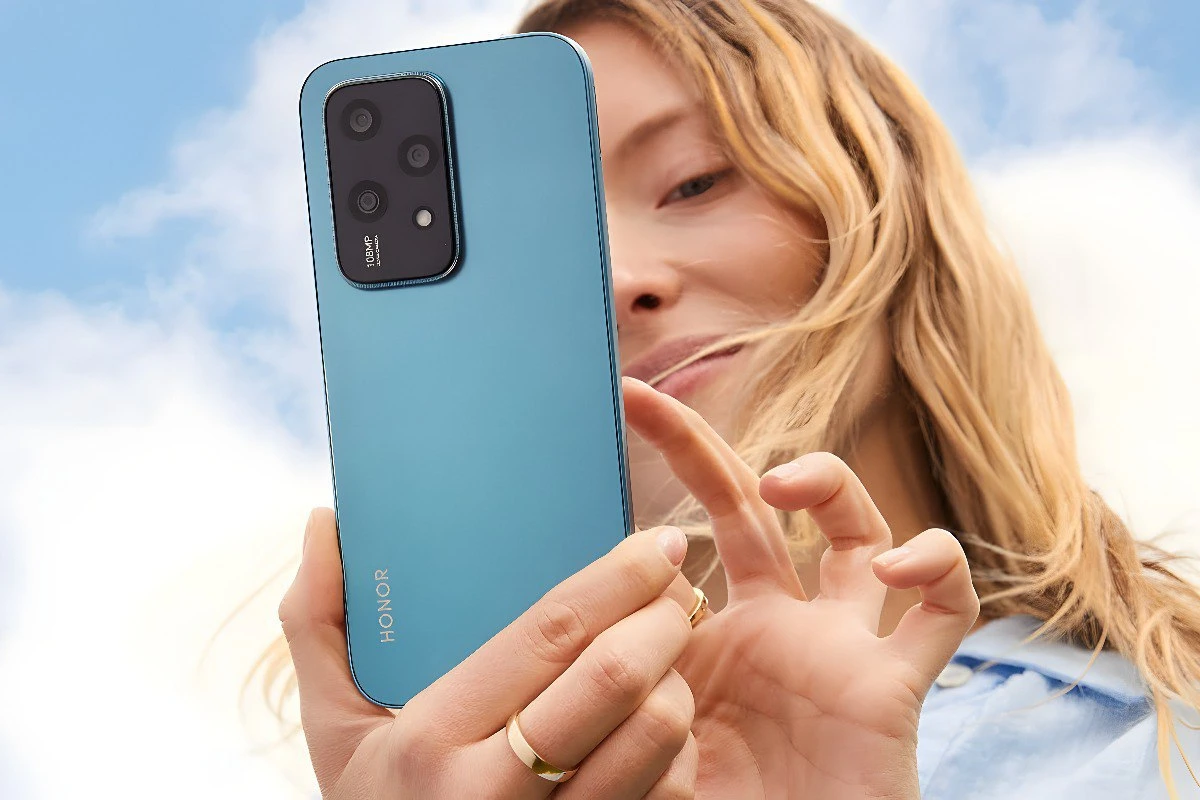 HONOR 200 Seriyasının Azərbaycan bazarında təqdim edilmiş ilk modelini qarşılayın! - FOTO