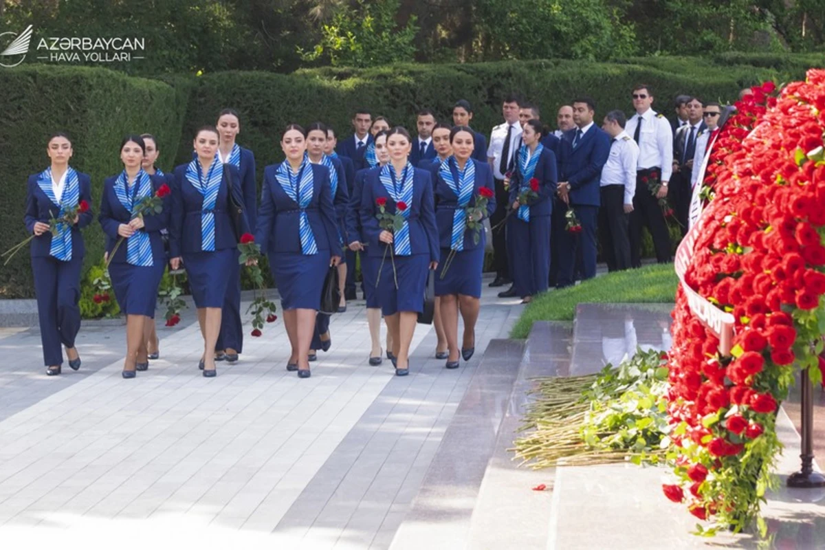 Гражданская авиация Азербайджана отмечает свое 86-летие - ФОТО