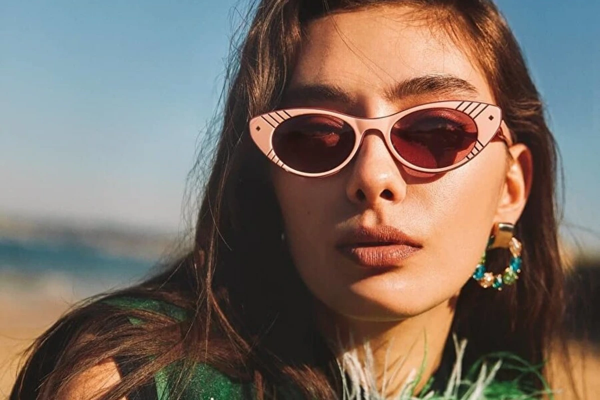 Neslihan qayıdır...