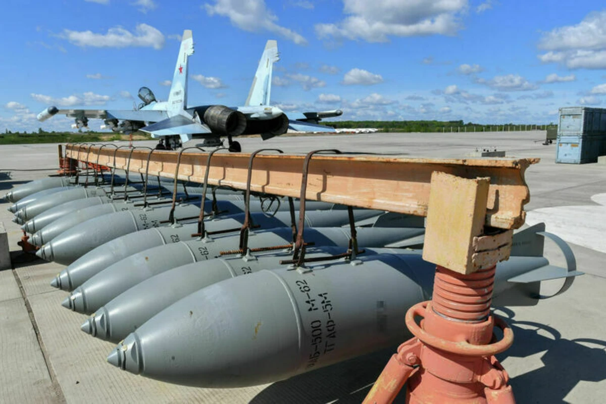 Rusiyanın Su-34 qırıcıları Ukraynaya FAB-500 bombaları atıb
