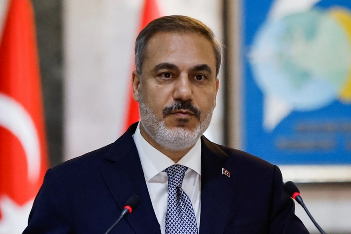 Hakan Fidan rusiyalı rəsmilərlə Azərbaycanla Ermənistan arasında sülh müqaviləsini müzakirə edib
