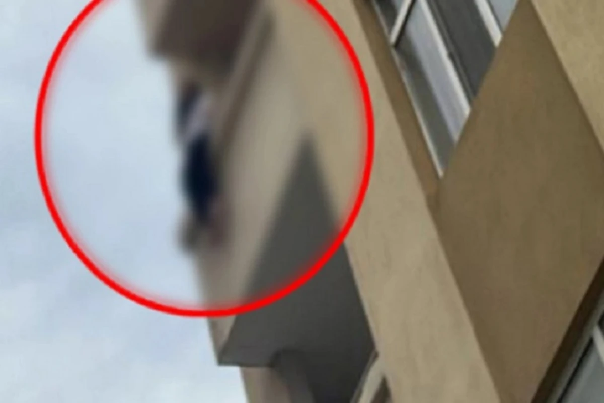 Bakıda binadan yıxılan doqquz yaşlı qızla bağlı DETALLAR - VİDEO Bakıda binadan yıxılan doqquz yaşlı qızla bağlı DETALLAR - VİDEO