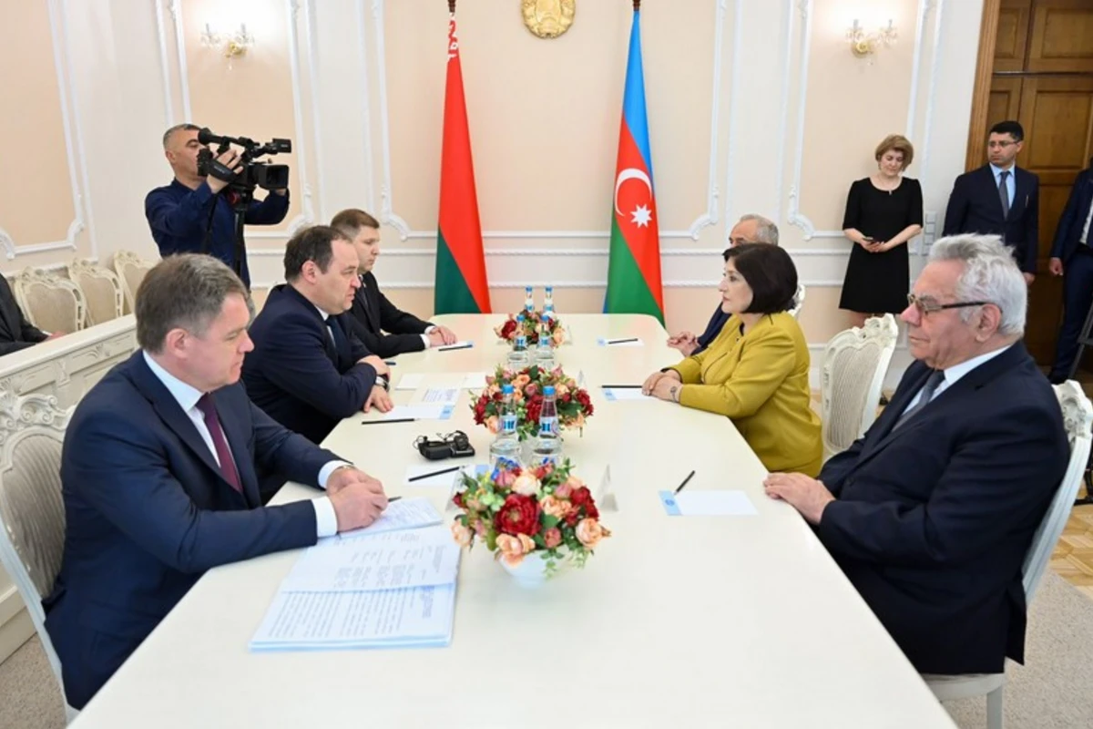 Belarusun Baş naziri: Azərbaycan müstəqillik dövründə möhtəşəm inkişaf yolu keçib - FOTO Belarusun Baş naziri: Azərbaycan müstəqillik dövründə möhtəşəm inkişaf yolu keçib - FOTO
