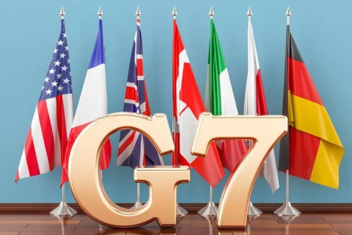 СМИ: Страны G7 договорились о выделении Киеву 50 млрд долларов за счет активов РФ