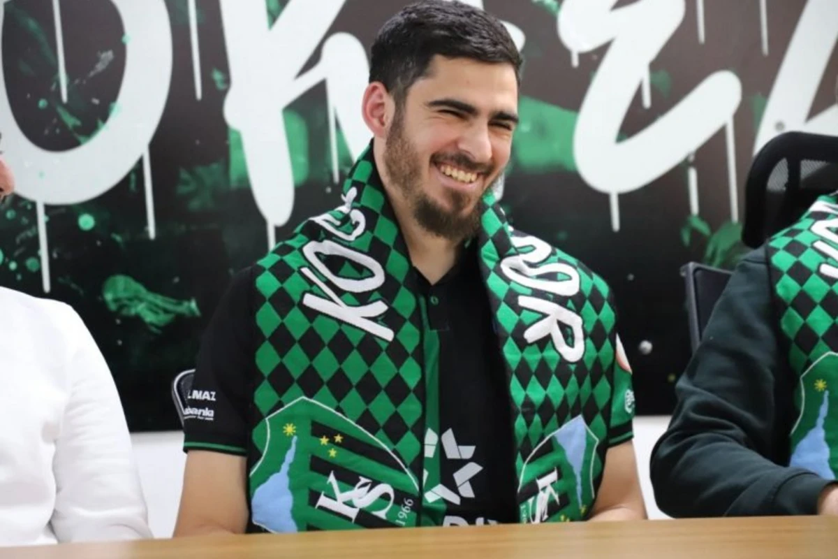 Ramil Şeydayevin “Kocaelispor”dakı taleyinə aydınlıq gəldi Ramil Şeydayevin “Kocaelispor”dakı taleyinə aydınlıq gəldi