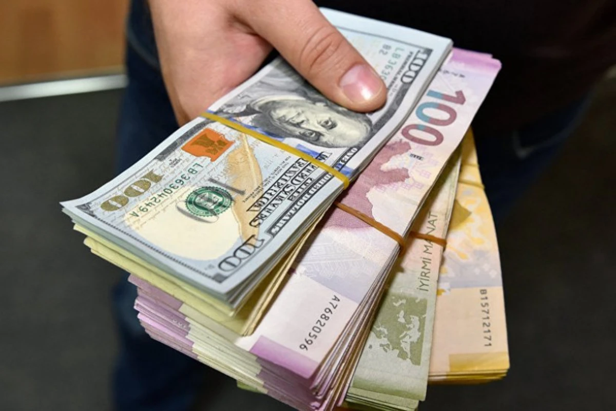 Dollar bahalaşır, manat devalvasiyası ola bilərmi?  - VACİB AÇIQLAMA