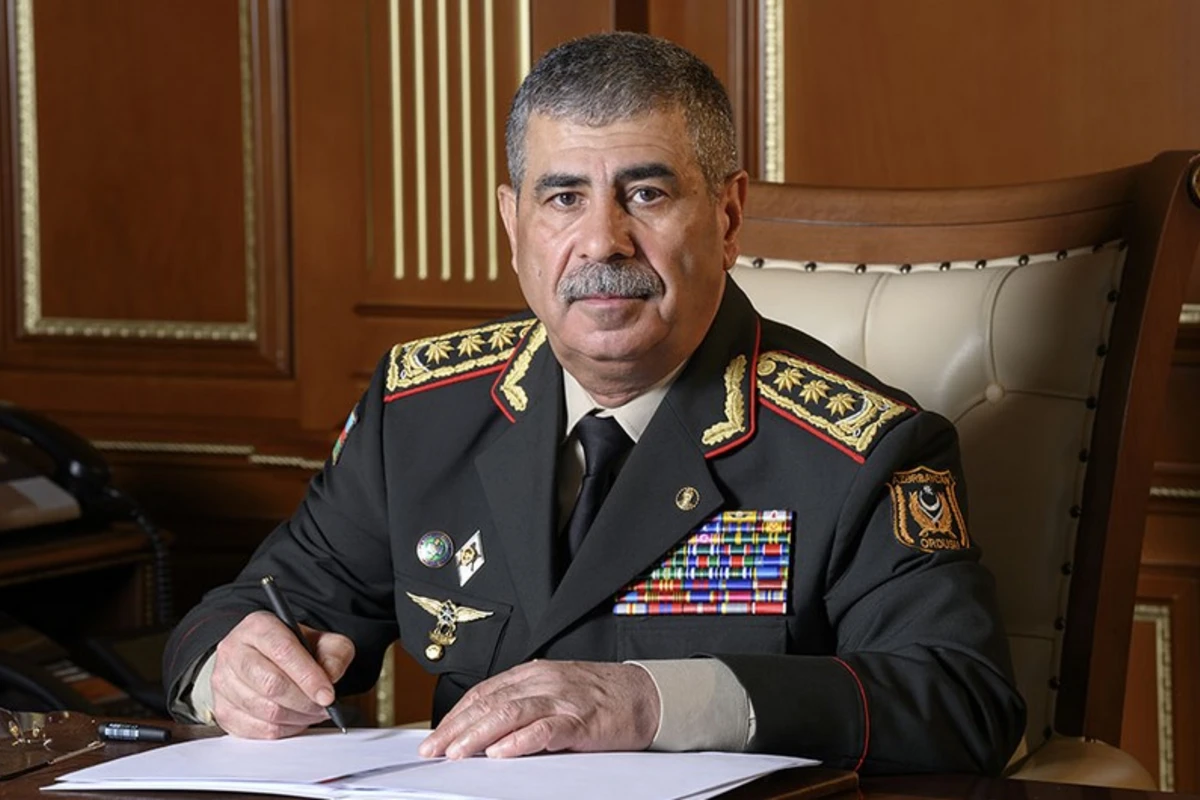Закир Гасанов поздравил азербайджанскую армию с Гурбан-байрамы