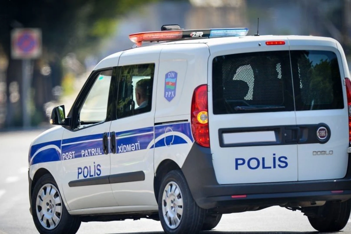 Polis avtomobilinin iştirakı ilə qəza baş verib - FOTO