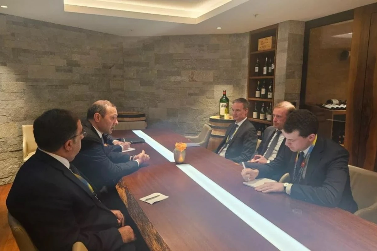 ABŞ və Ermənistan rəsmiləri müdafiə məsələlərini müzakirə ediblər