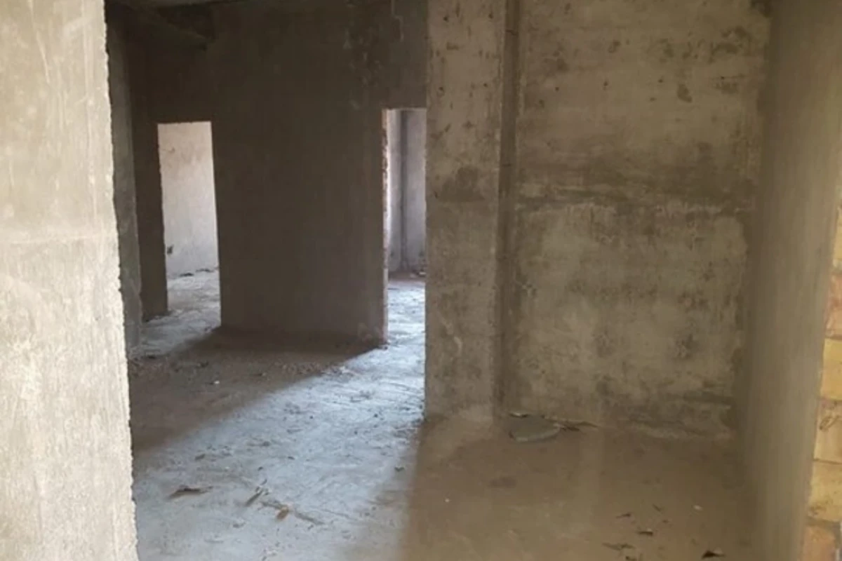 Bakıda təmirsiz evlərin qiyməti dodaq uçuqlatdı: 10 milyon manat... Bakıda təmirsiz evlərin qiyməti dodaq uçuqlatdı: 10 milyon manat...