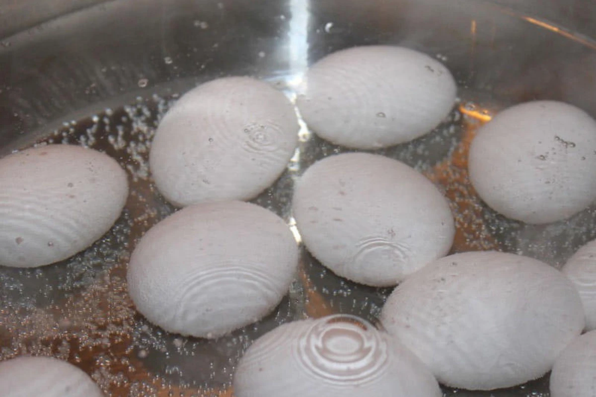 Yumurtaları belə bişirsəniz, uzun müddət qalacaq
