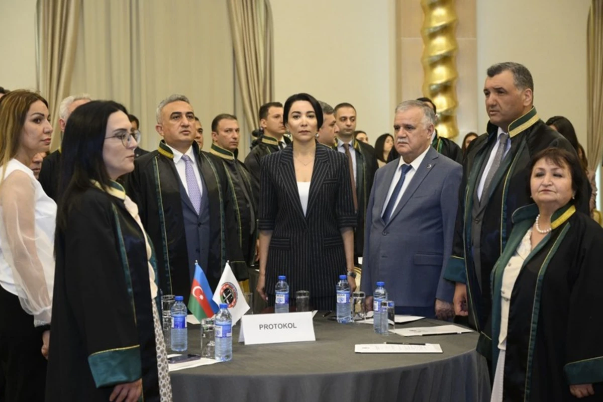 Ombudsman vəkilliyə namizədlərin andiçmə mərasimində çıxış edib - FOTO