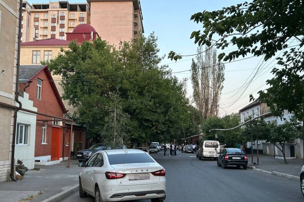Təhlükəsizlik postu terror aktından üç gün əvvəl Mahaçqala sinaqoqundan çıxarılıb Təhlükəsizlik postu terror aktından üç gün əvvəl Mahaçqala sinaqoqundan çıxarılıb